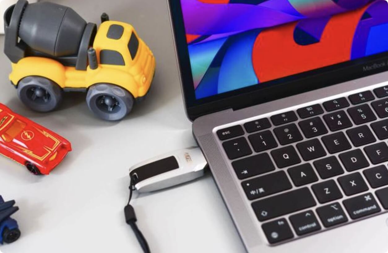 在Mac上格式化FAT32设备